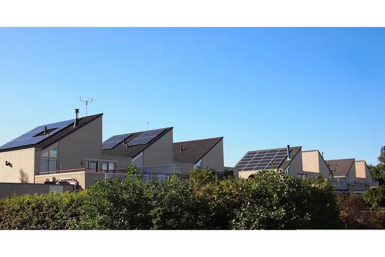 Zonnepanelen op je dak? In Utrecht gaat je rekening met 278 euro omhoog